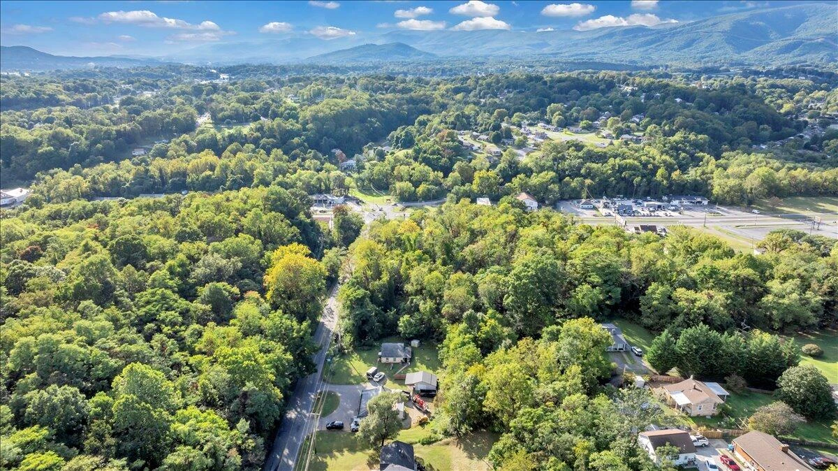 4251 Hershberger RD NW - Photo 45