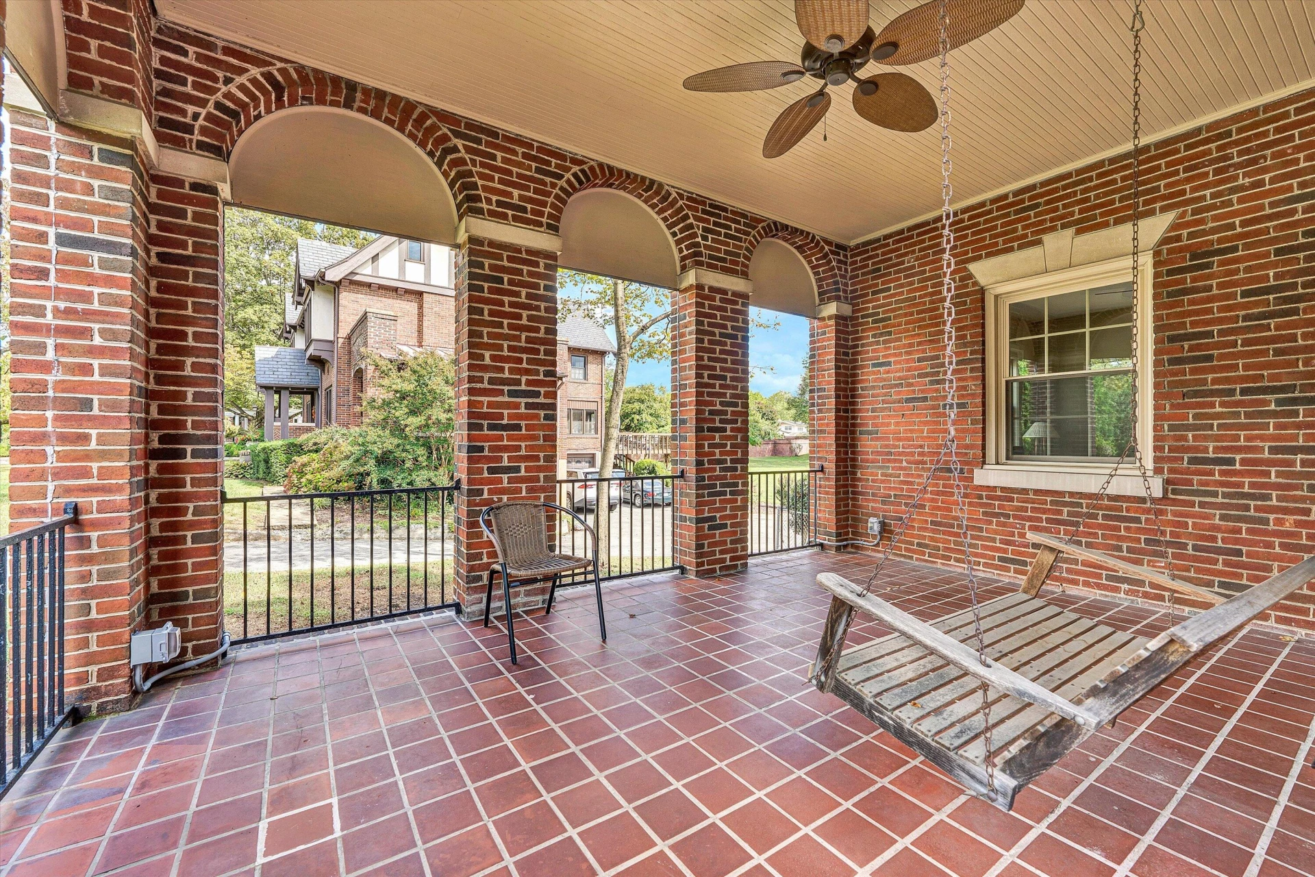 1930 Grandin RD SW - Photo 4