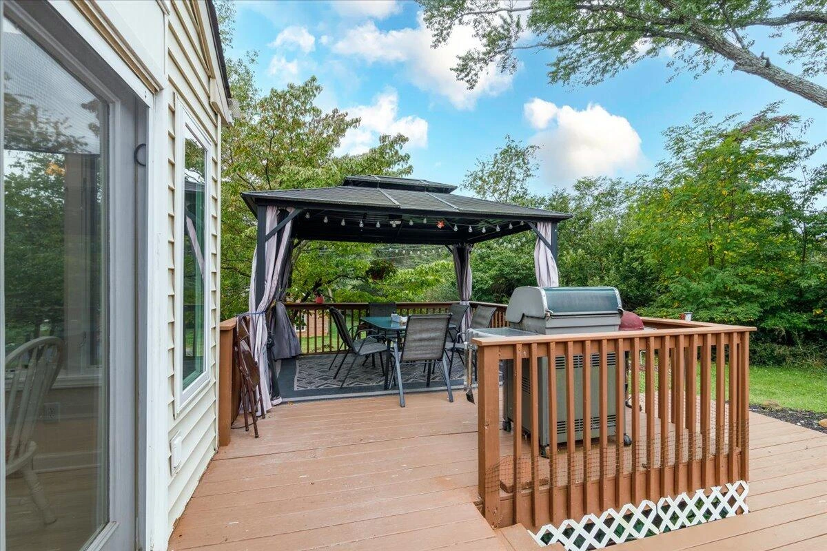 5673 Club LN - Photo 19