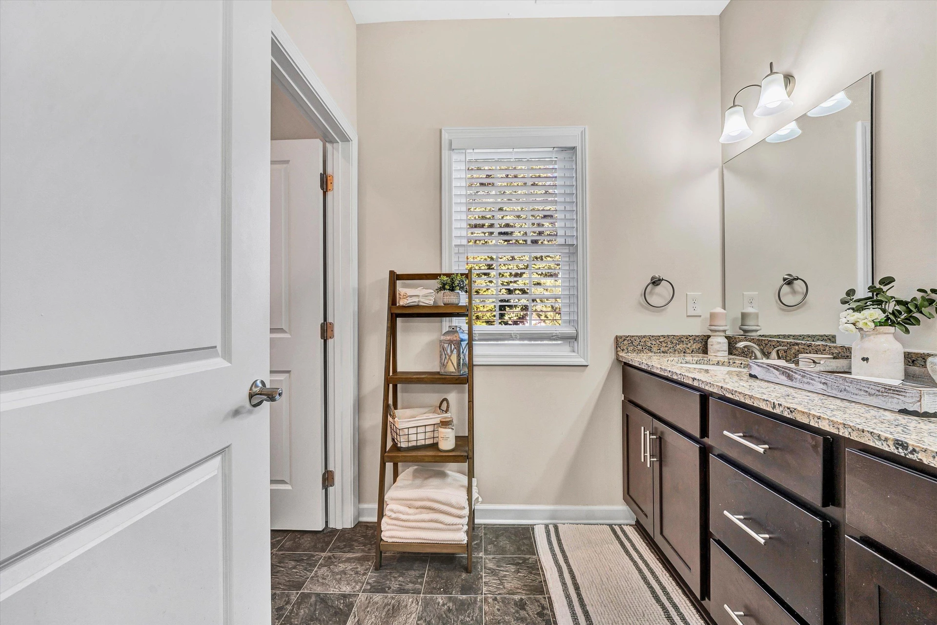 356 Bernies WAY - Photo 19