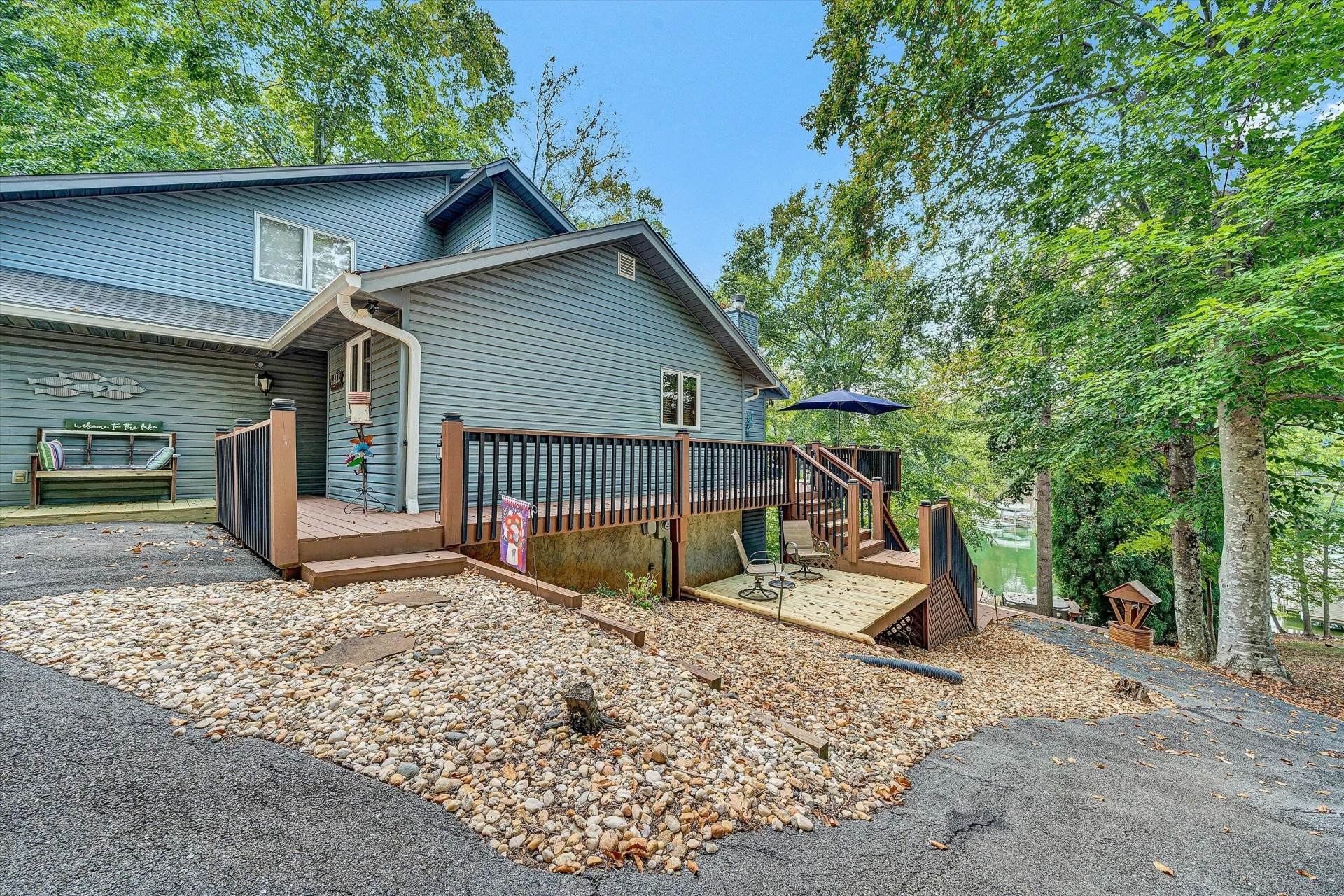 111 Woodlake DR - Photo 34