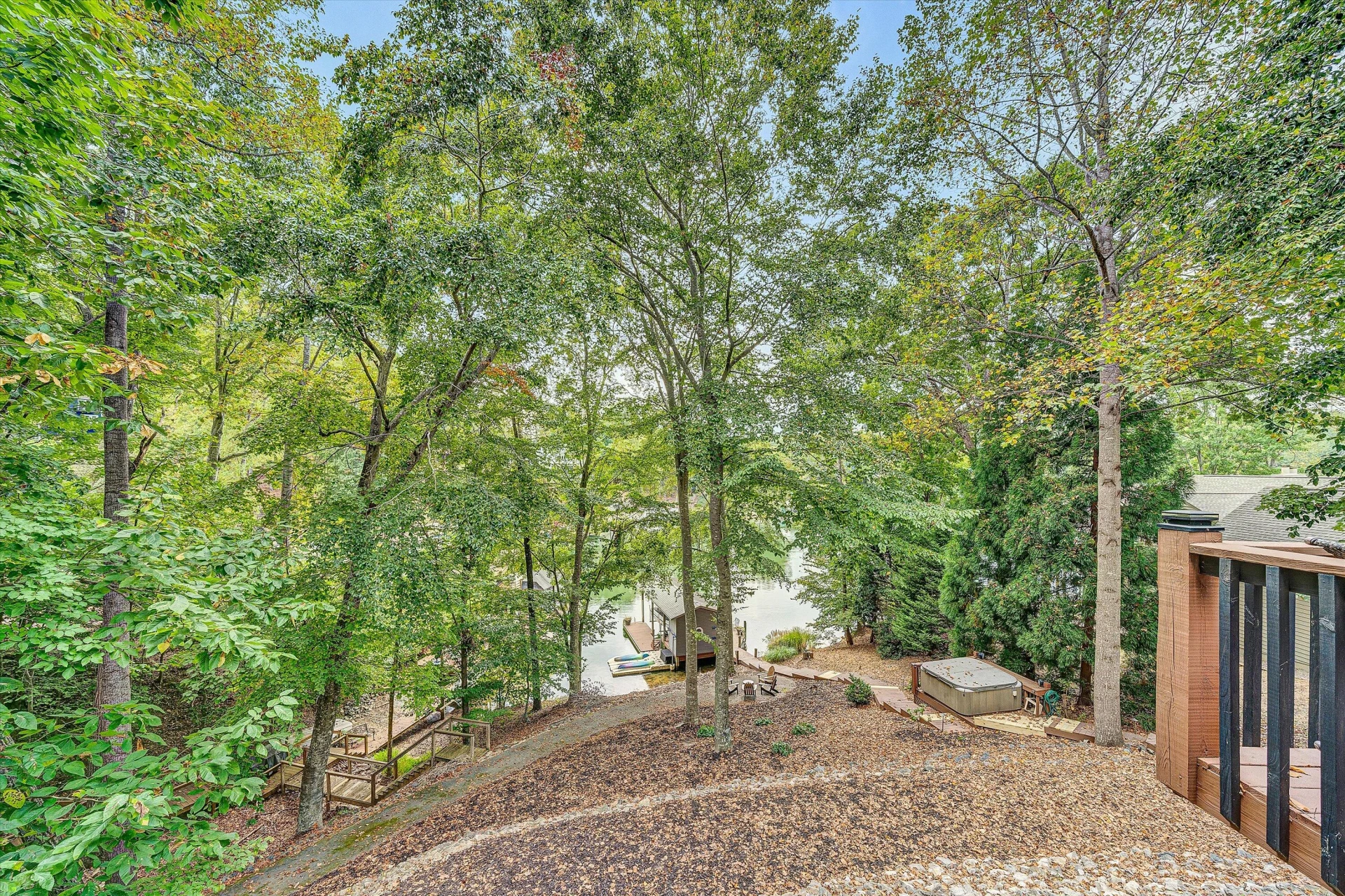 111 Woodlake DR - Photo 39