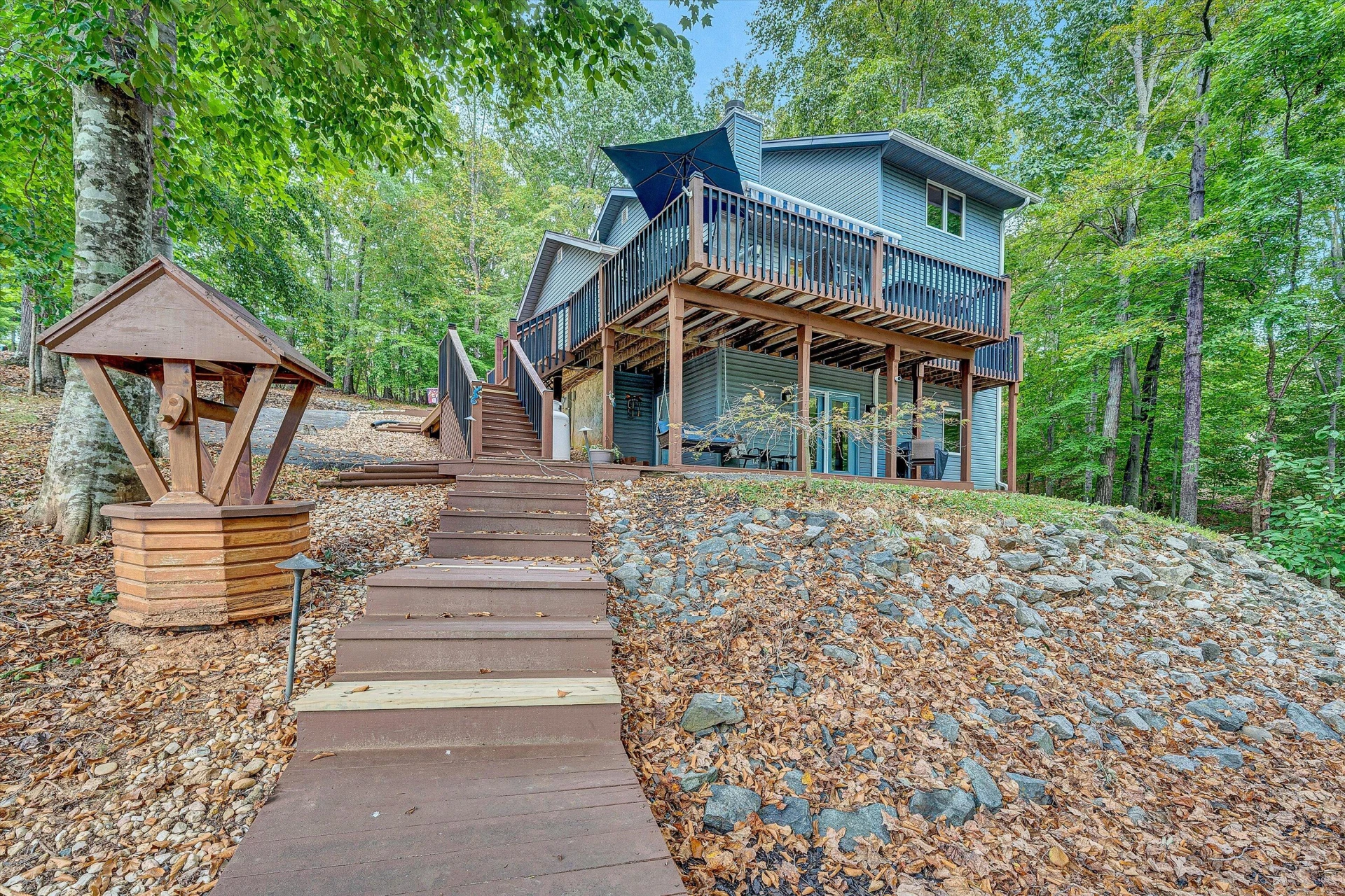 111 Woodlake DR - Photo 44