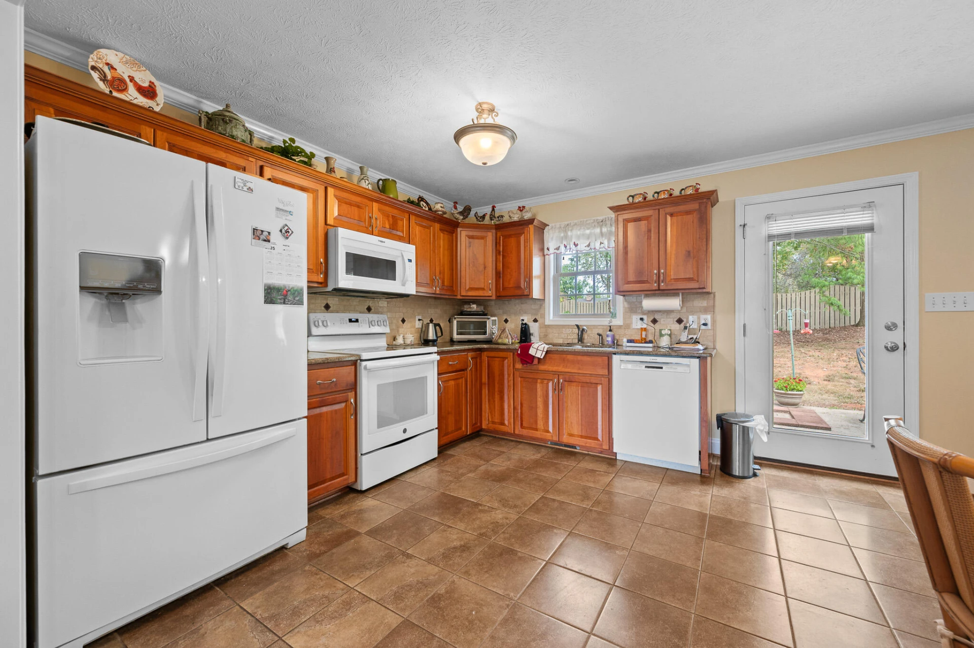 1728 Wycliffe ST - Photo 12