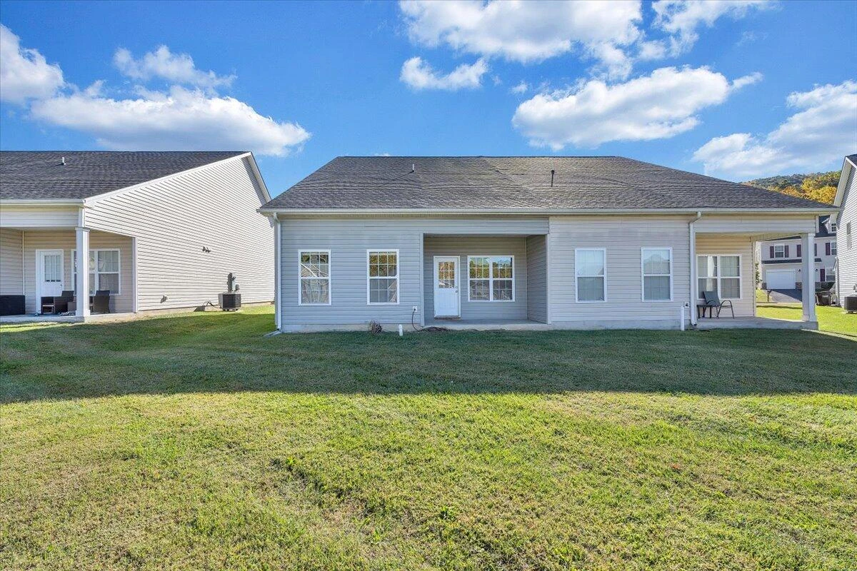 4264 Hannah Belle WAY - Photo 31