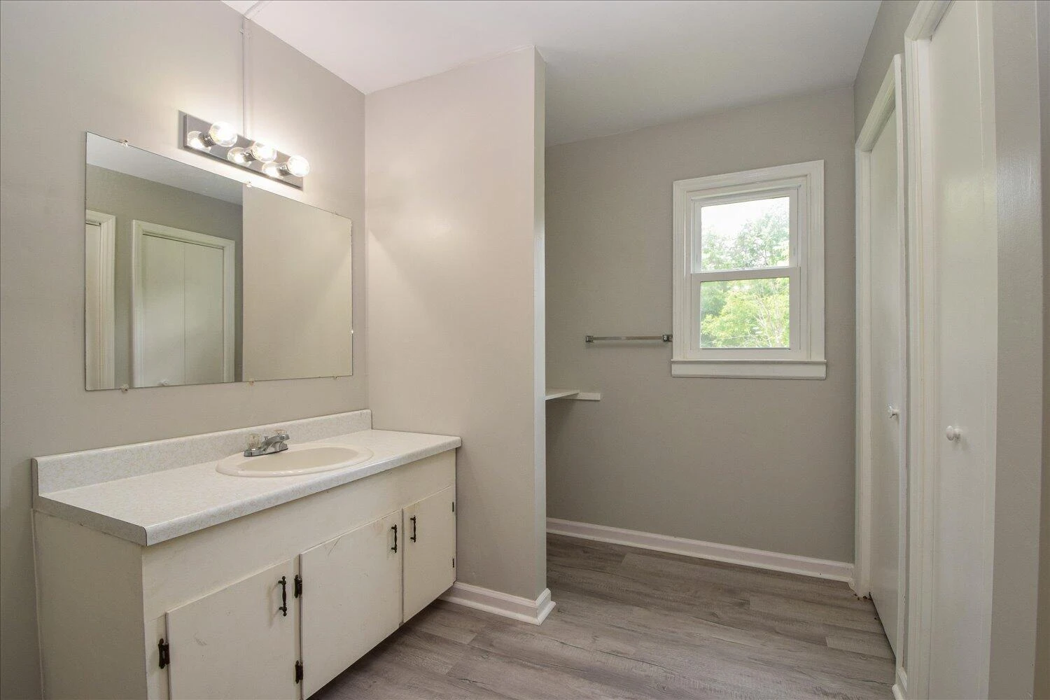 8580 Blacksburg RD - Photo 11
