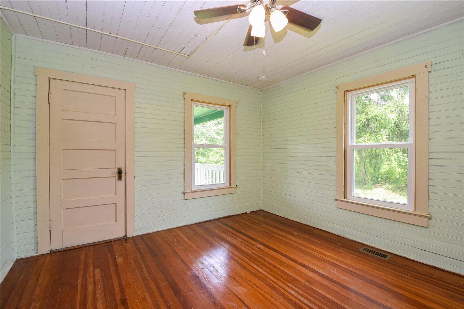 8580 Blacksburg RD - Photo 14