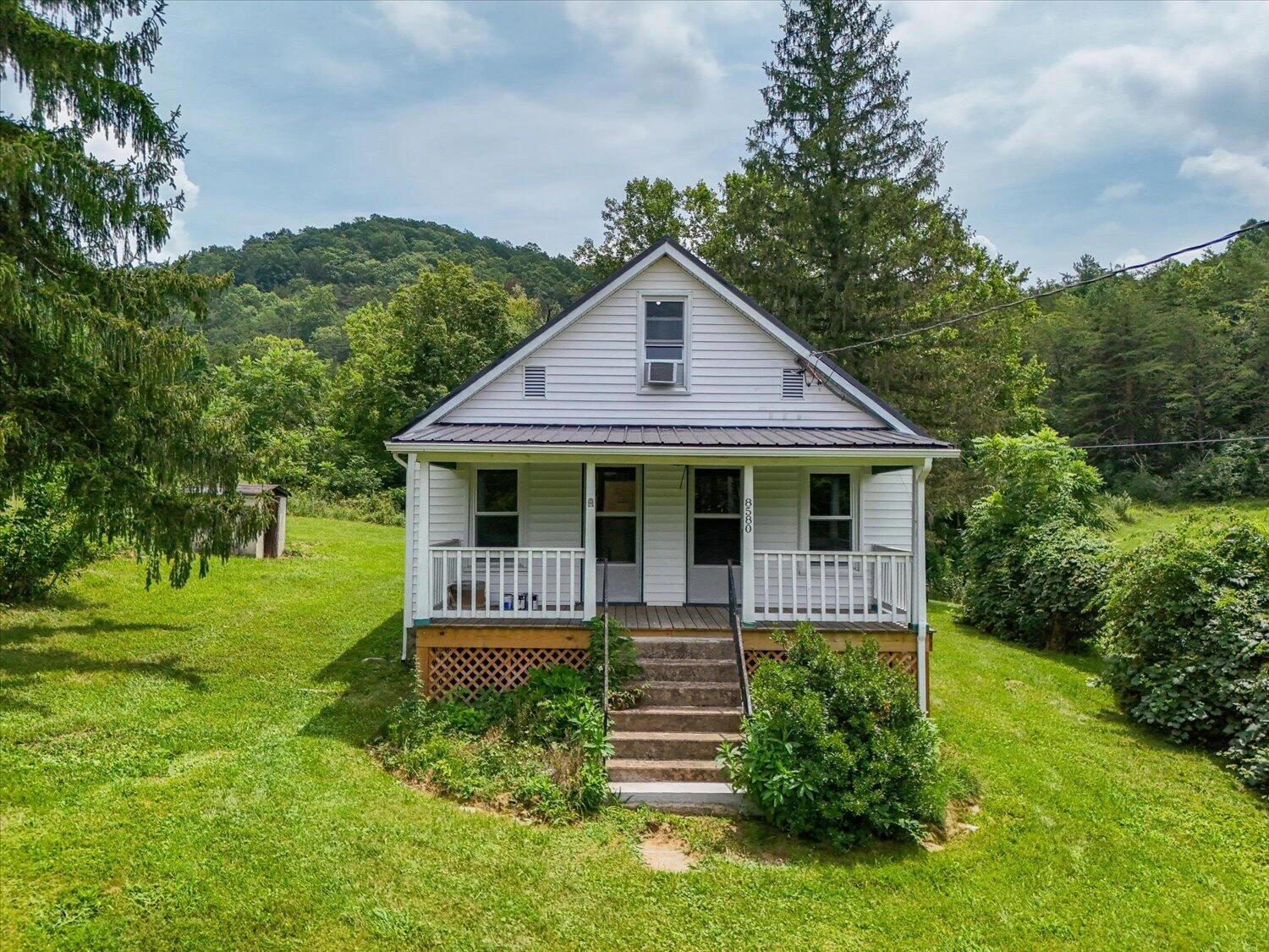 8580 Blacksburg RD - Photo 22