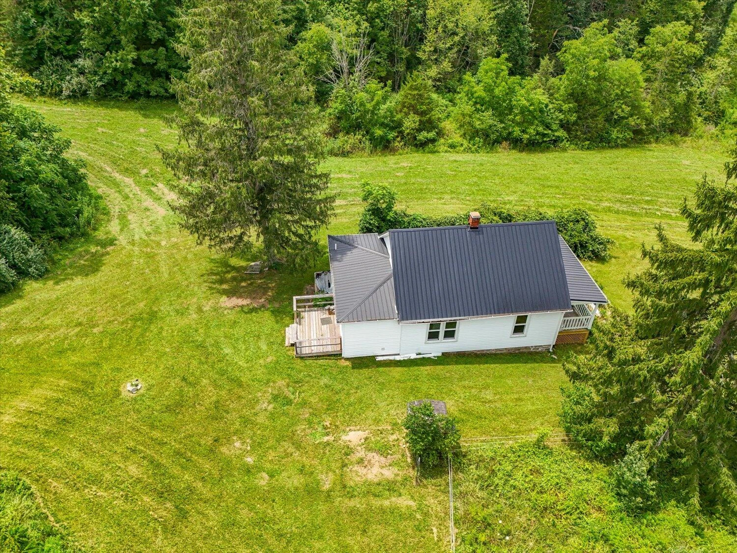 8580 Blacksburg RD - Photo 31