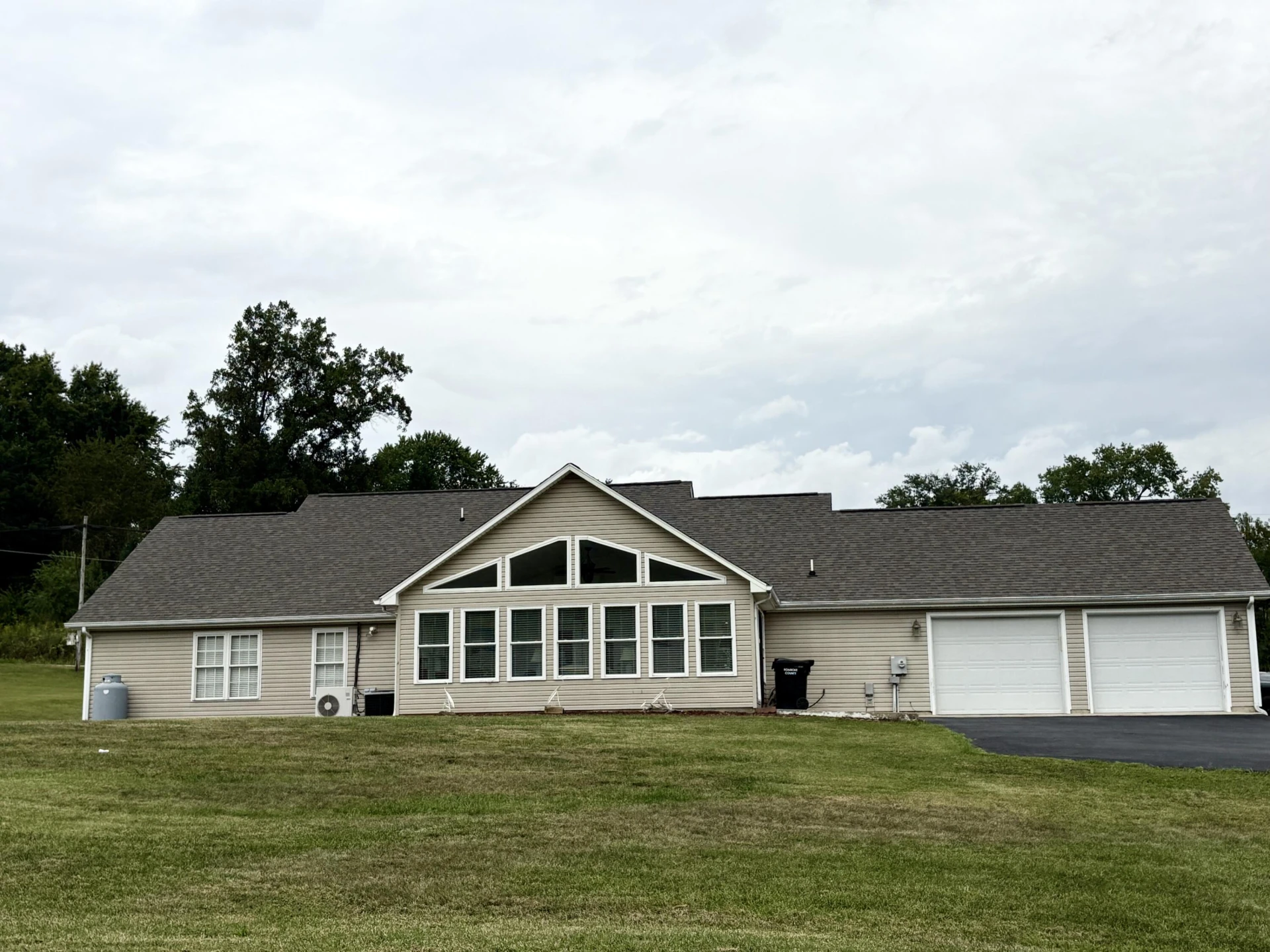 2543 Rutrough RD - Photo 8