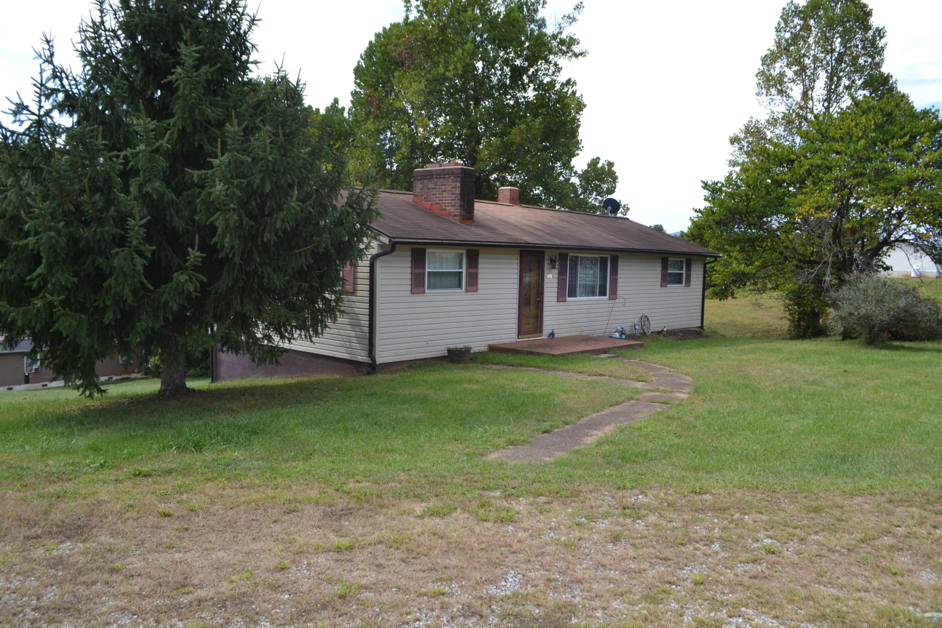 1815 Scuffling Hill RD