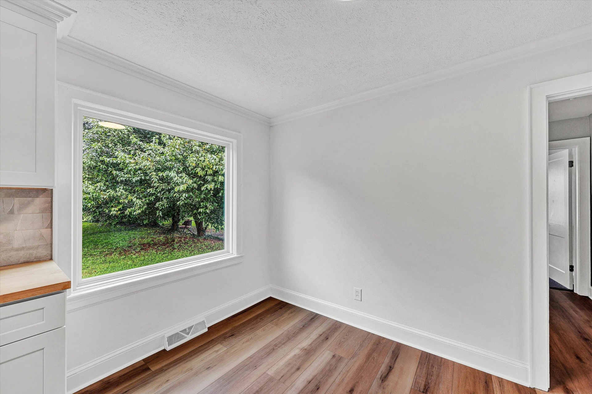 2719 Edison ST NE - Photo 13