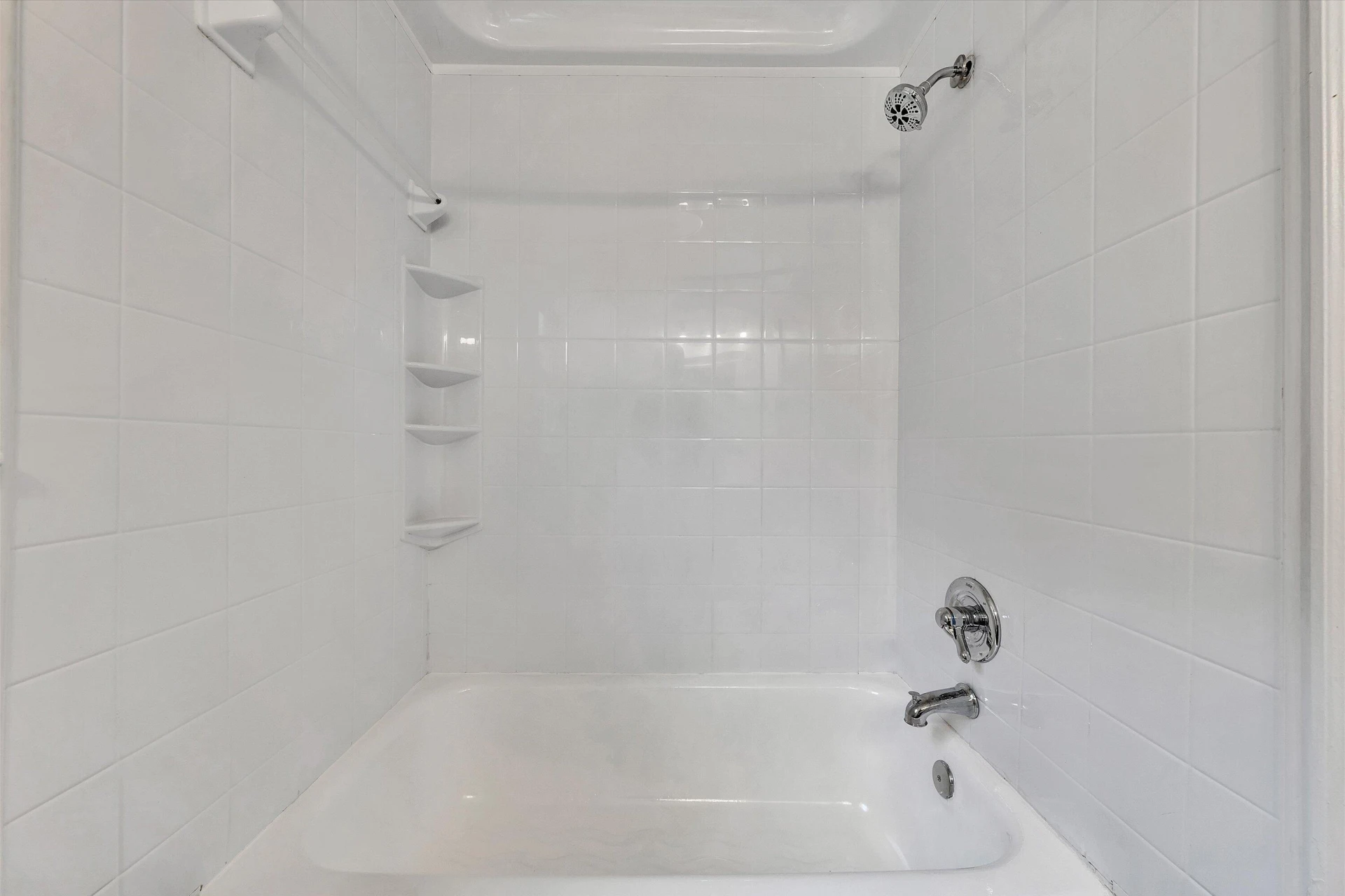 2719 Edison ST NE - Photo 15