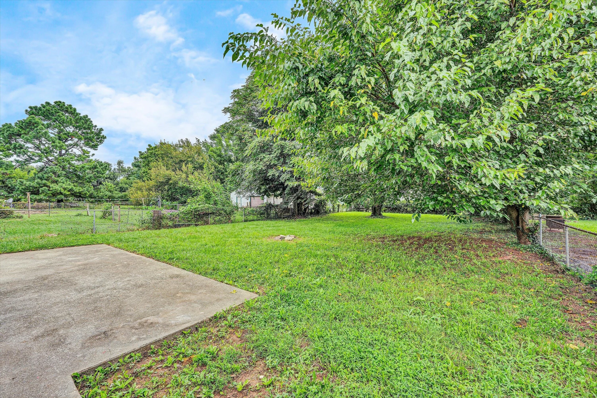 2719 Edison ST NE - Photo 30