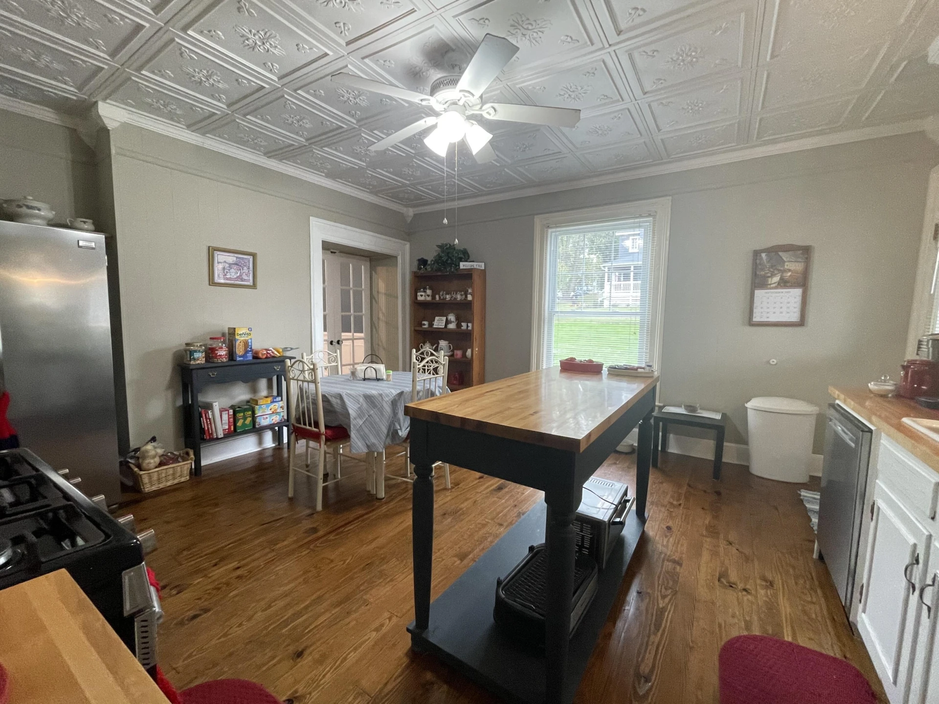 721 Grove ST - Photo 16