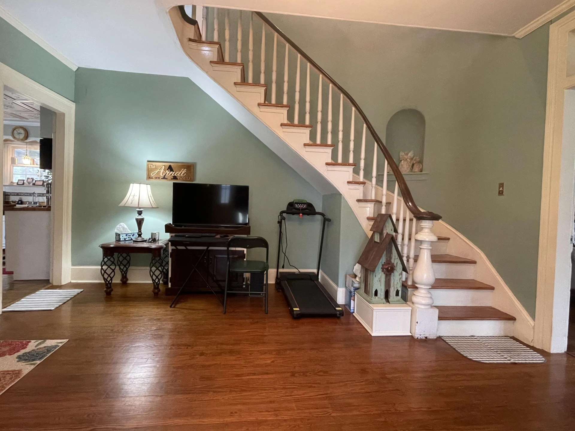 721 Grove ST - Photo 6