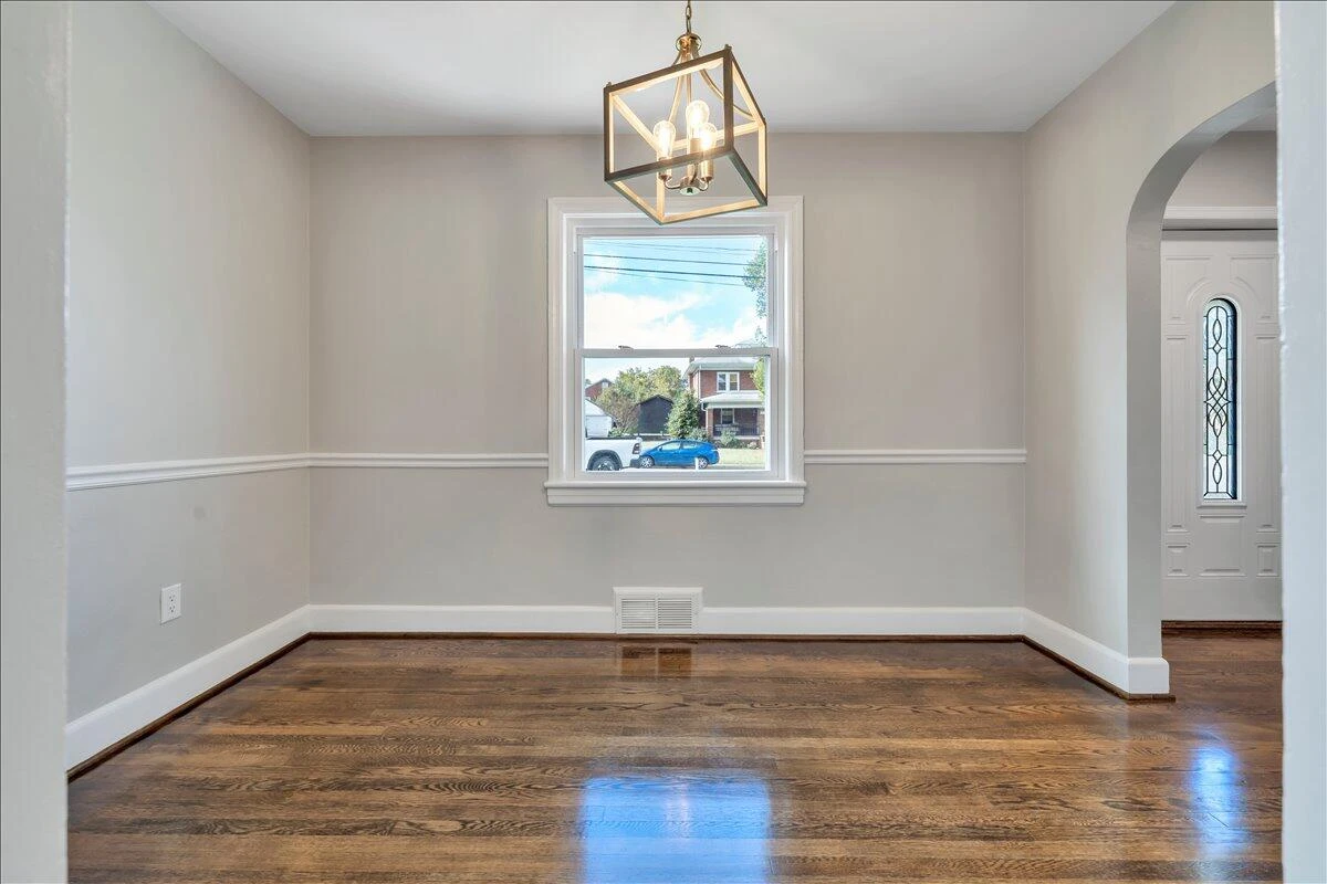 3935 Richland AVE NW - Photo 12