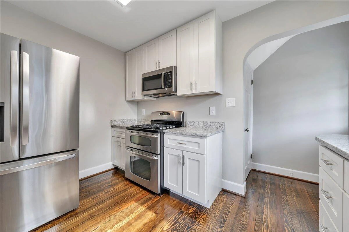 3935 Richland AVE NW - Photo 16
