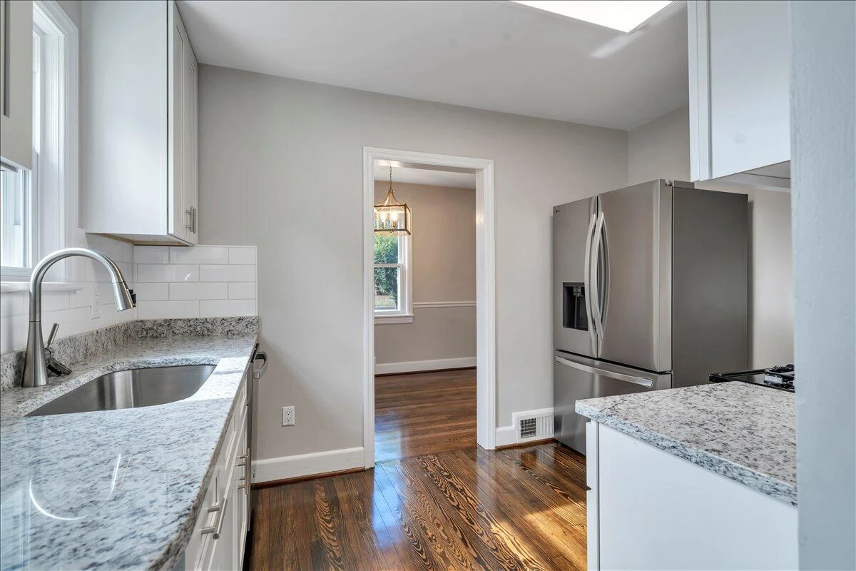 3935 Richland AVE NW - Photo 18