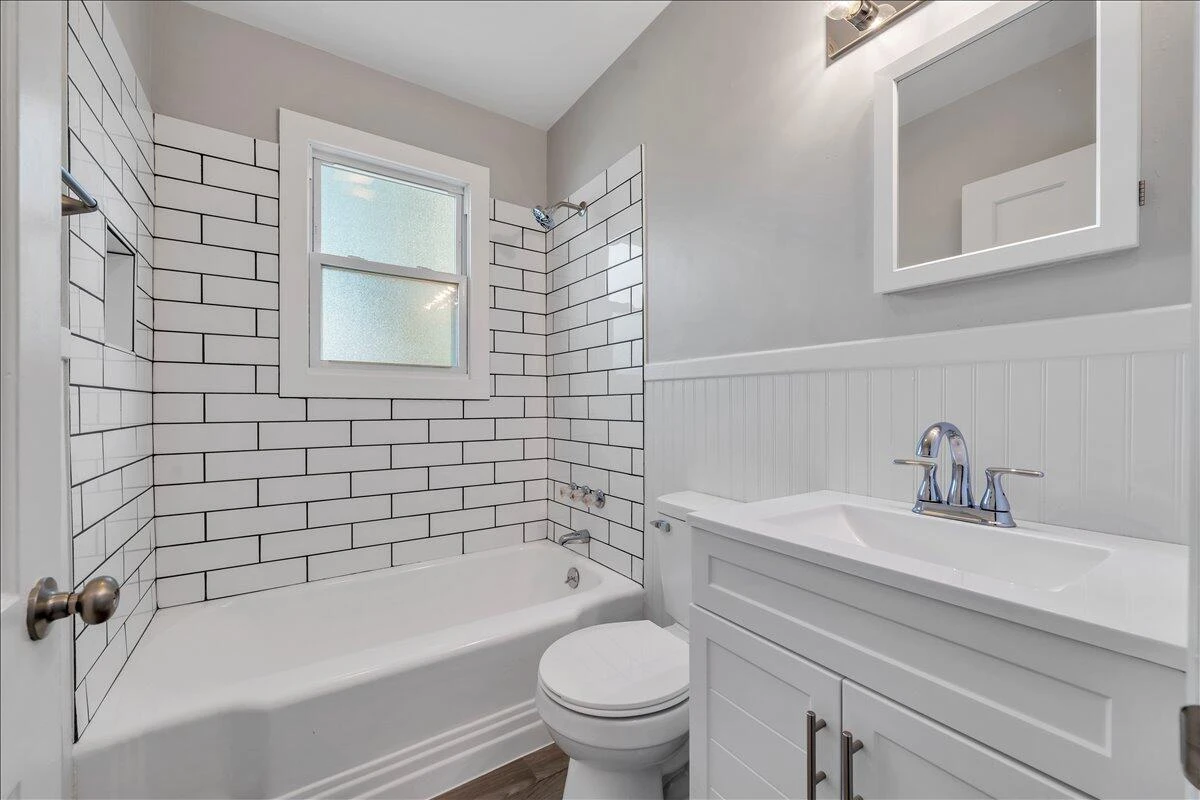 3935 Richland AVE NW - Photo 20