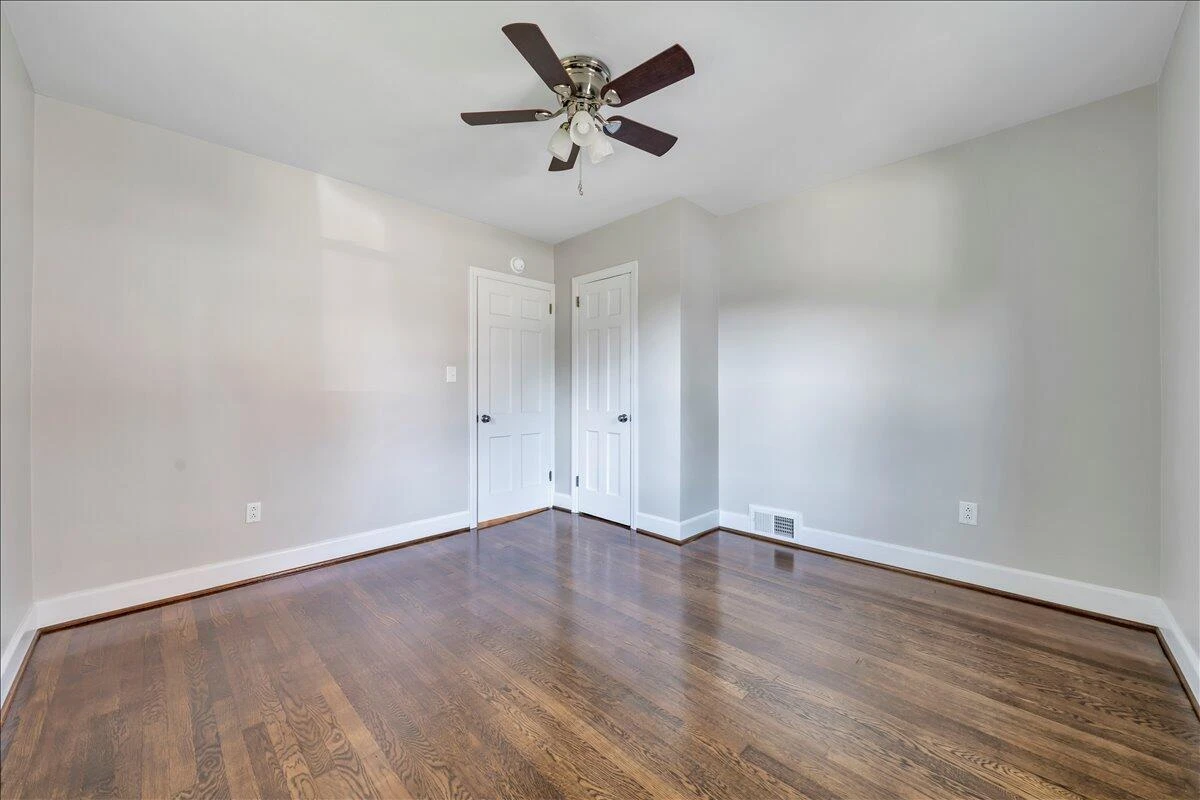 3935 Richland AVE NW - Photo 23