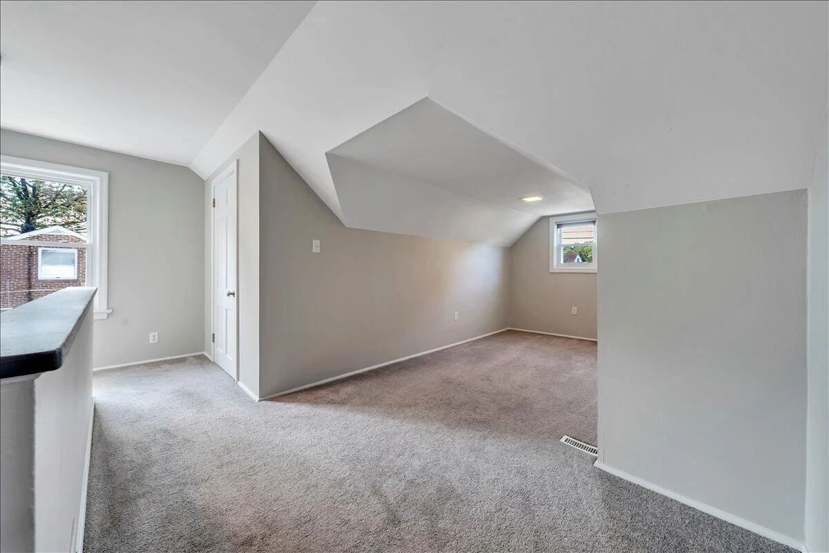 3935 Richland AVE NW - Photo 26