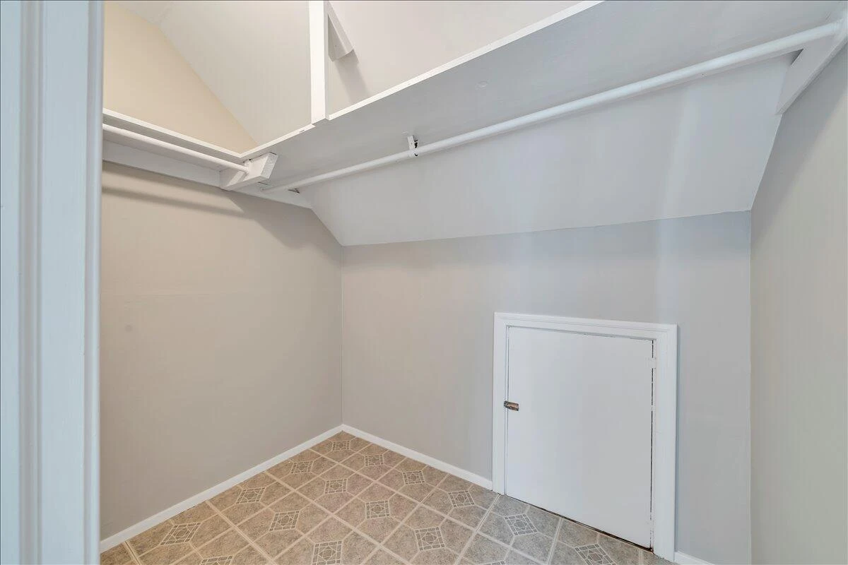 3935 Richland AVE NW - Photo 33