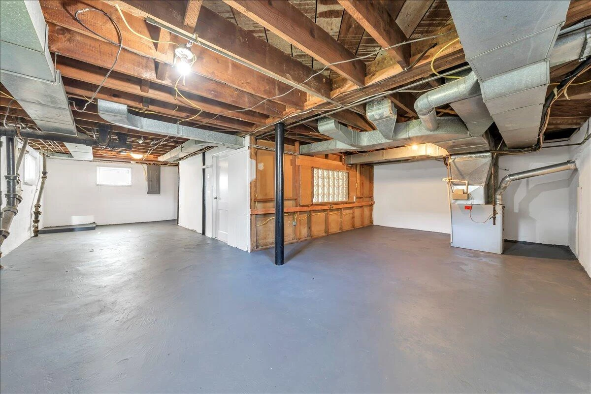 3935 Richland AVE NW - Photo 39