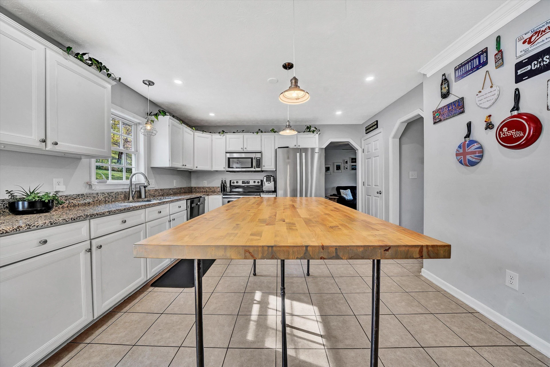 271 New Cameron DR - Photo 10
