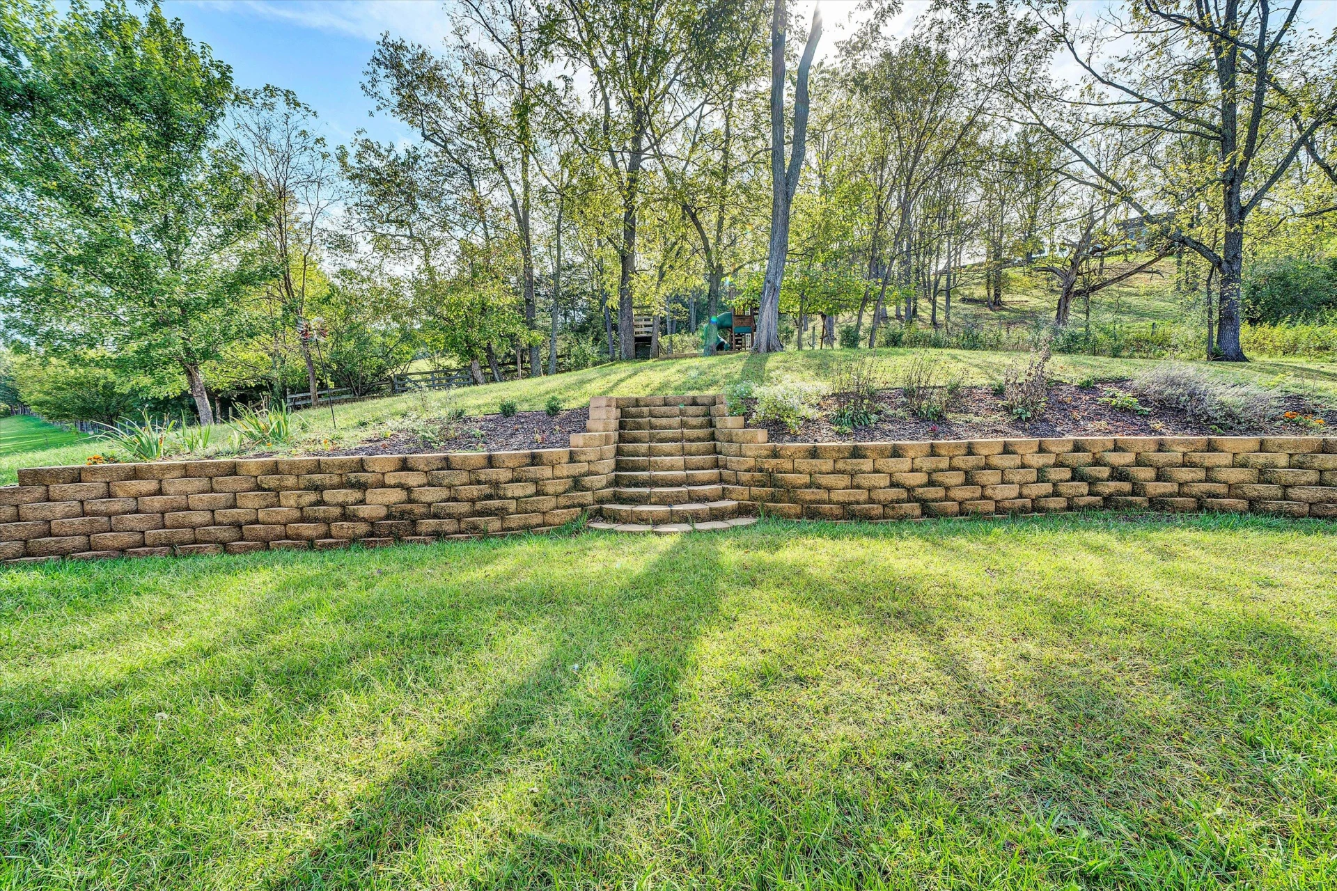 271 New Cameron DR - Photo 40