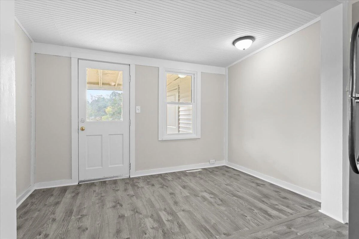 55 Law ST - Photo 17