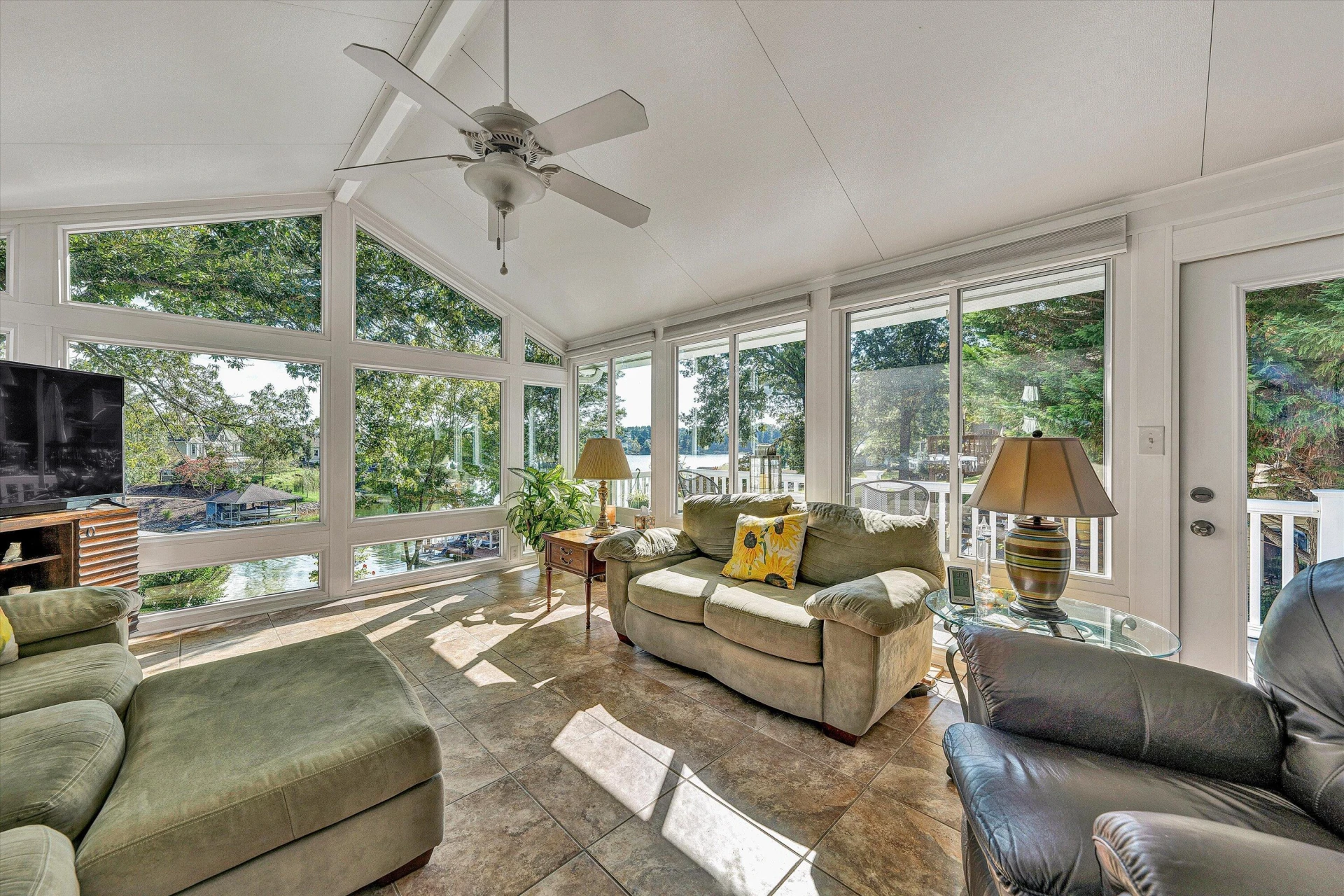 151 Twin Oaks RD - Photo 18