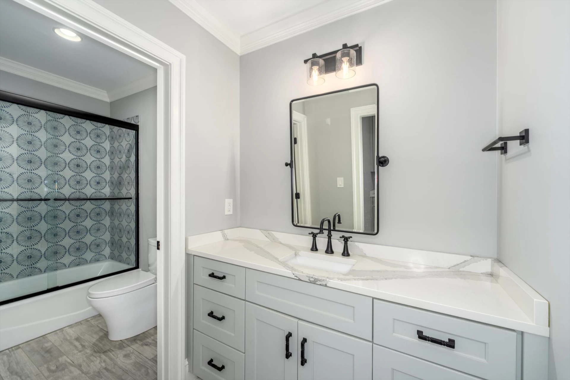 7622 Farmville RD - Photo 57