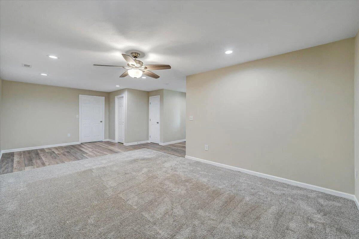 3011 Richard AVE NE - Photo 30