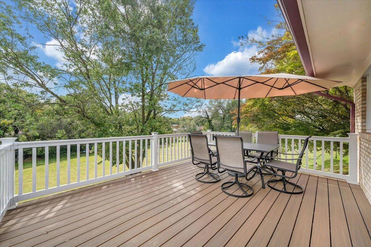 3011 Richard AVE NE - Photo 40