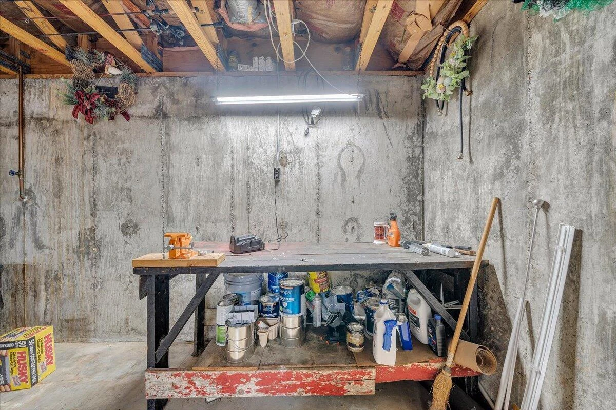 3011 Richard AVE NE - Photo 42