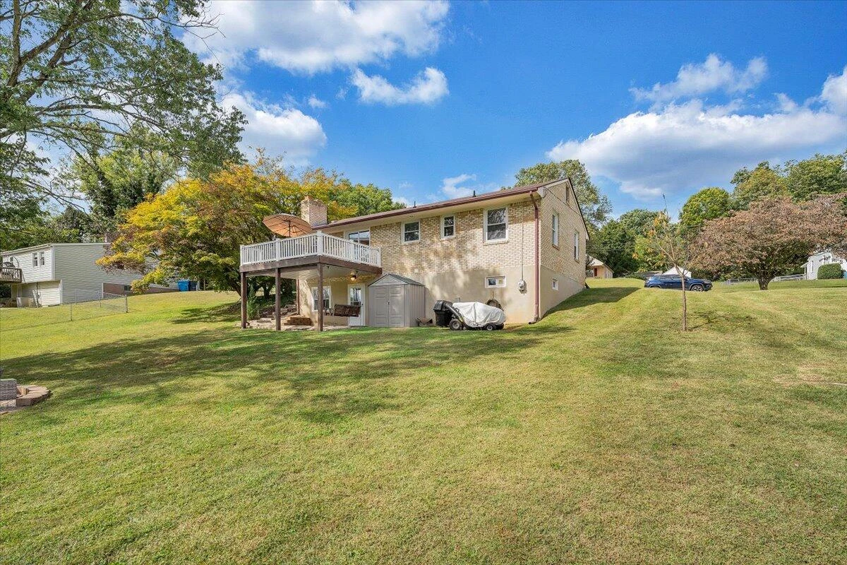 3011 Richard AVE NE - Photo 49
