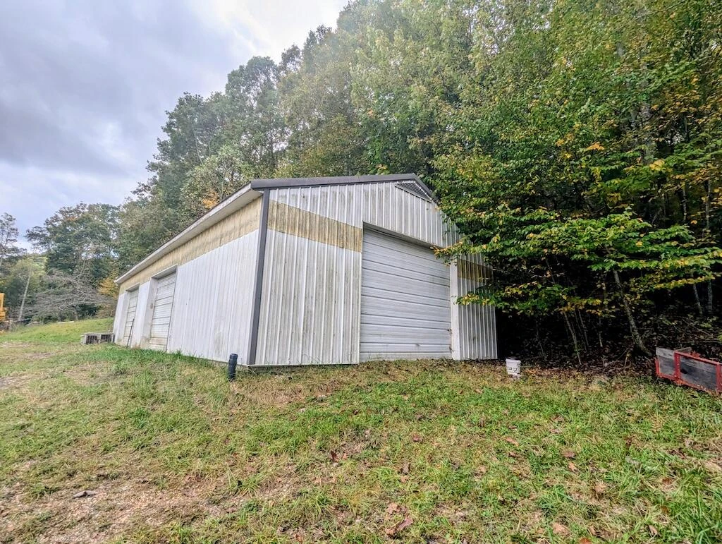173 Hubbard RD SW - Photo 46