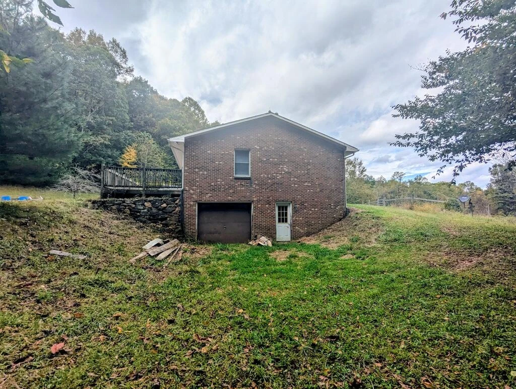 173 Hubbard RD SW - Photo 50