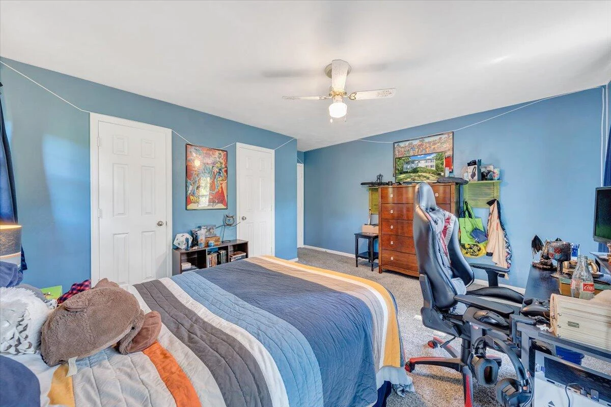 5651 North Lake DR - Photo 38