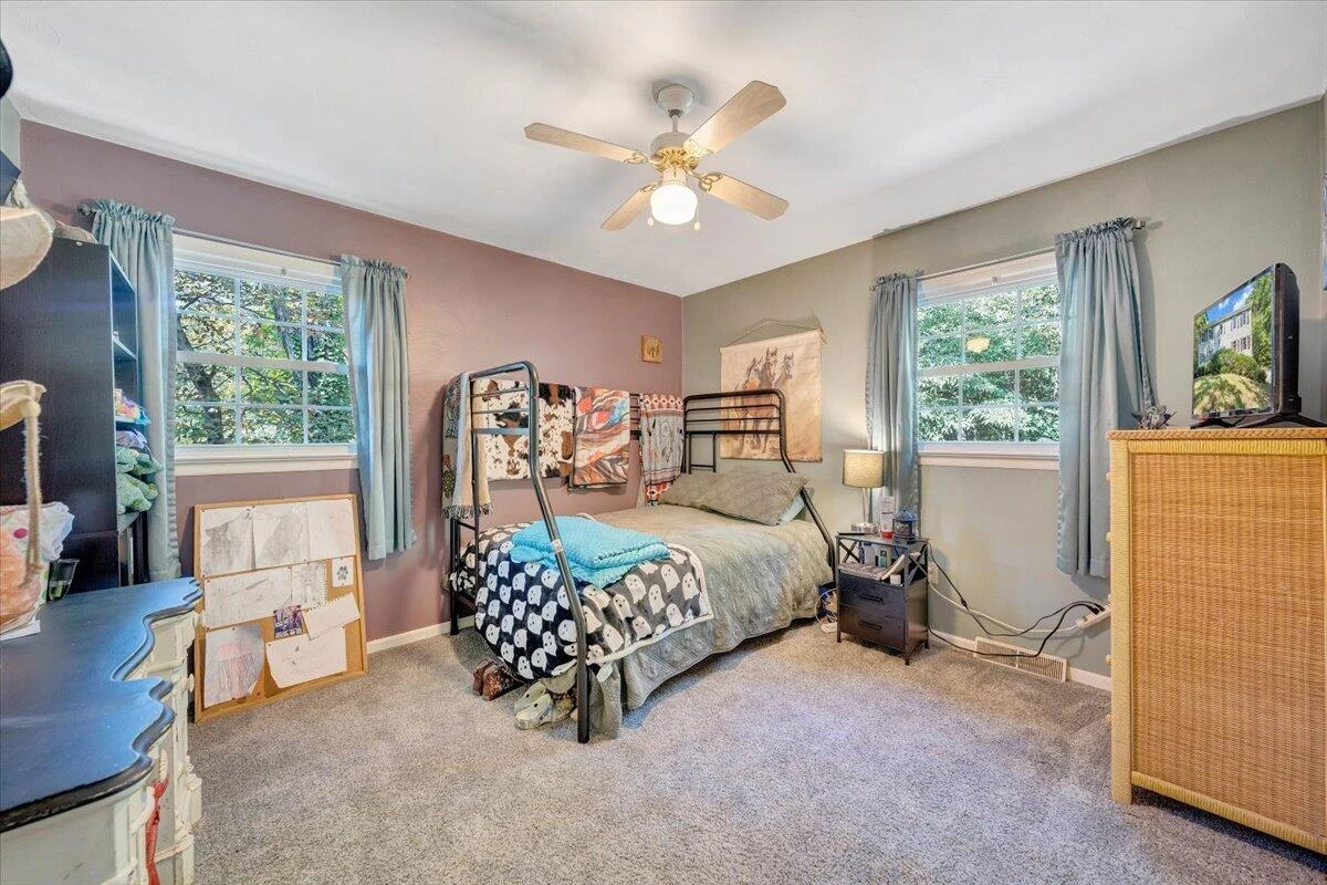 5651 North Lake DR - Photo 39