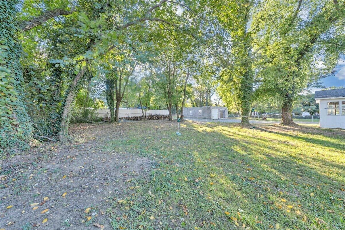 1018 Greenhurst AVE NW - Photo 44