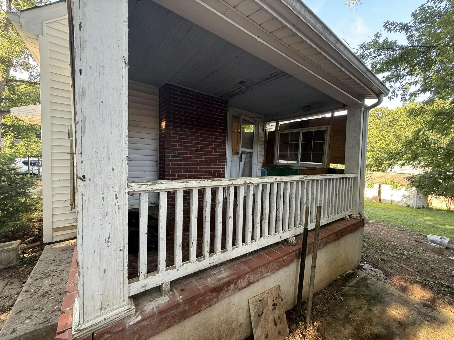 3112 GARDEN CITY BLVD SE - Photo 3