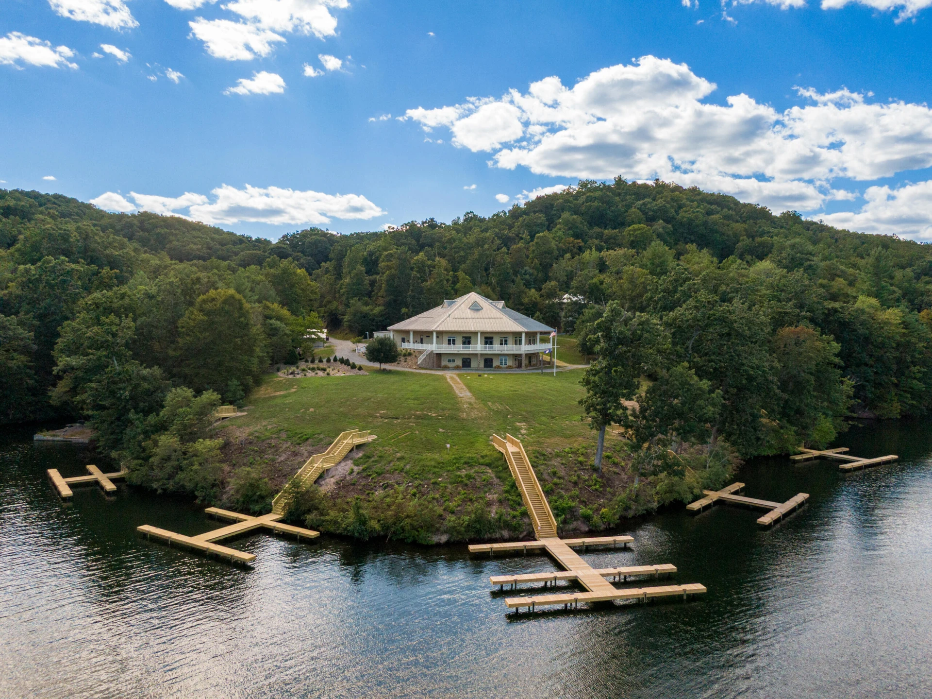 4100 Adventure Base RD