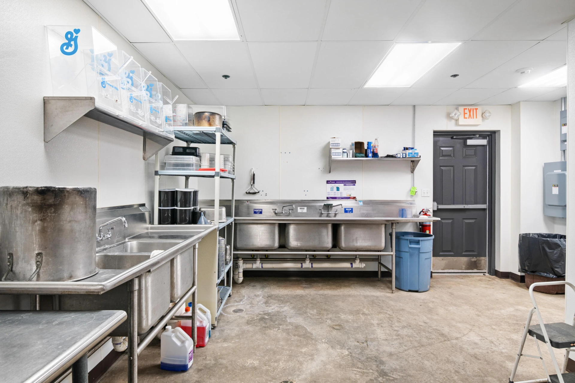 4100 Adventure Base RD - Photo 5