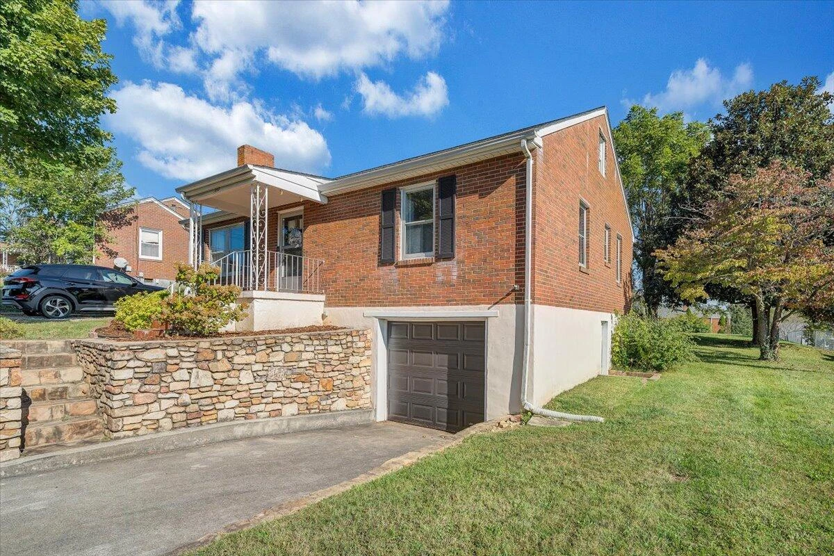 252 Knoll RD - Photo 4