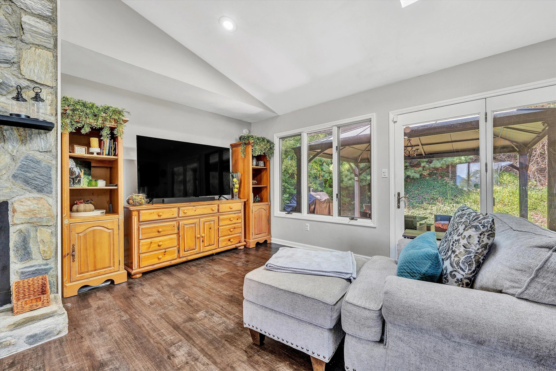 4625 Twelve Oclock Knob RD - Photo 16