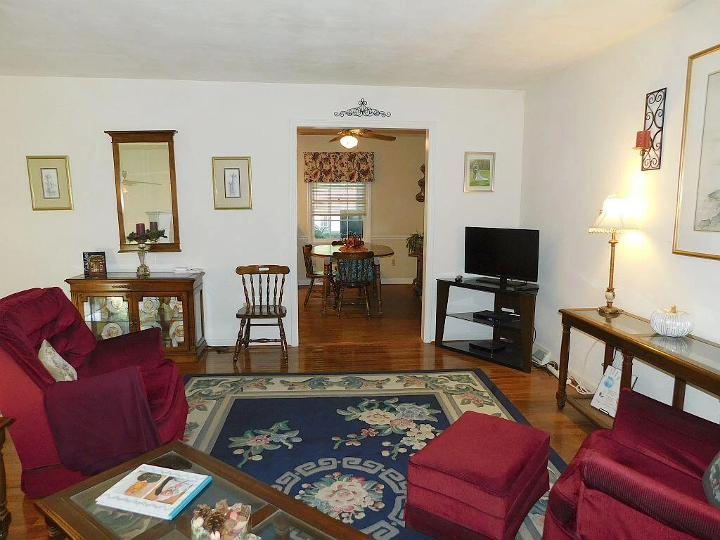 4230 Sharolyn DR - Photo 12