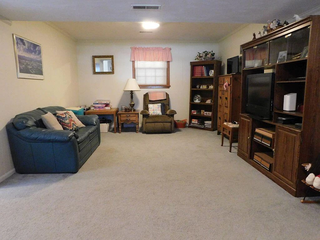 4230 Sharolyn DR - Photo 26