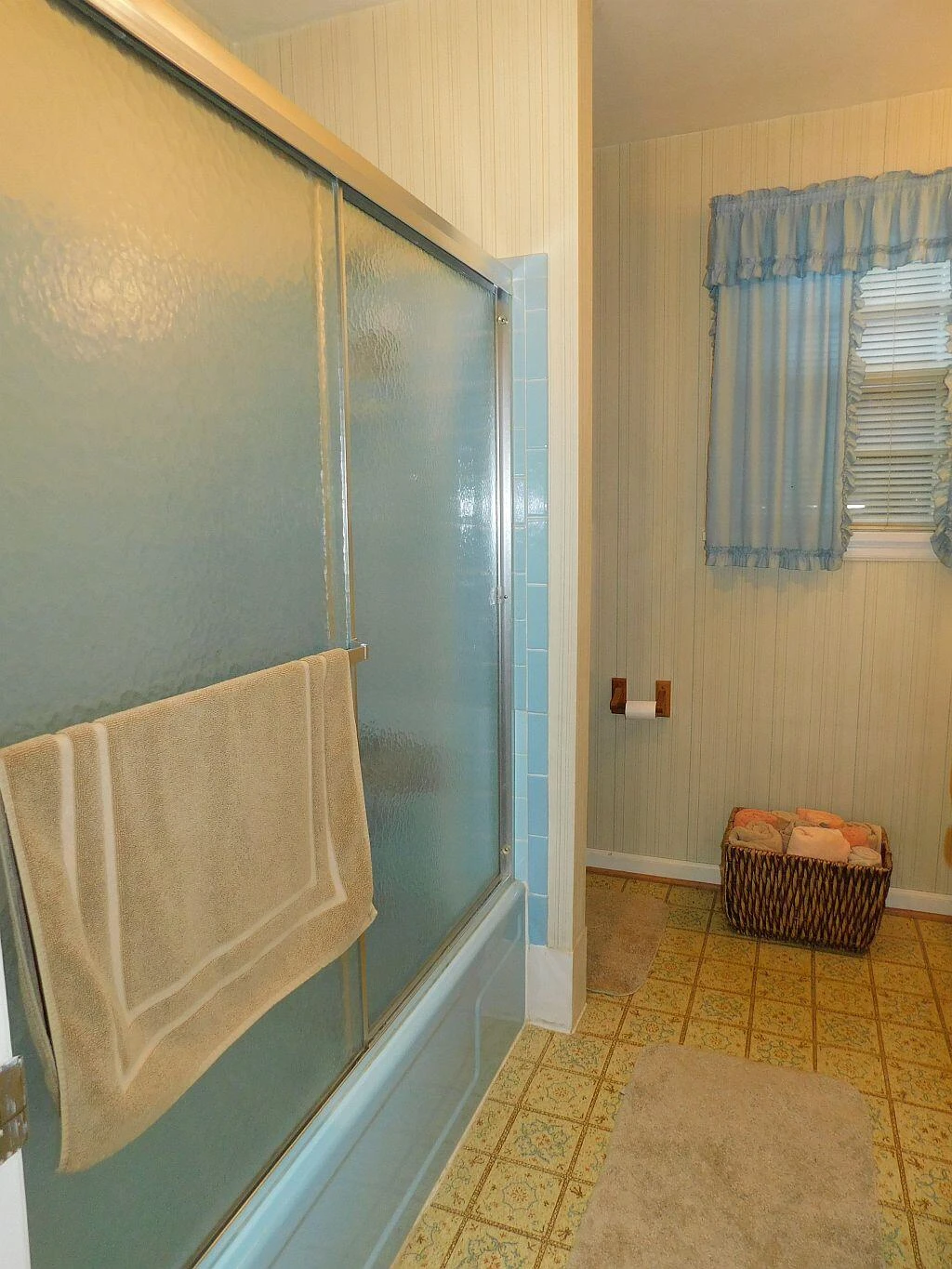 4230 Sharolyn DR - Photo 28